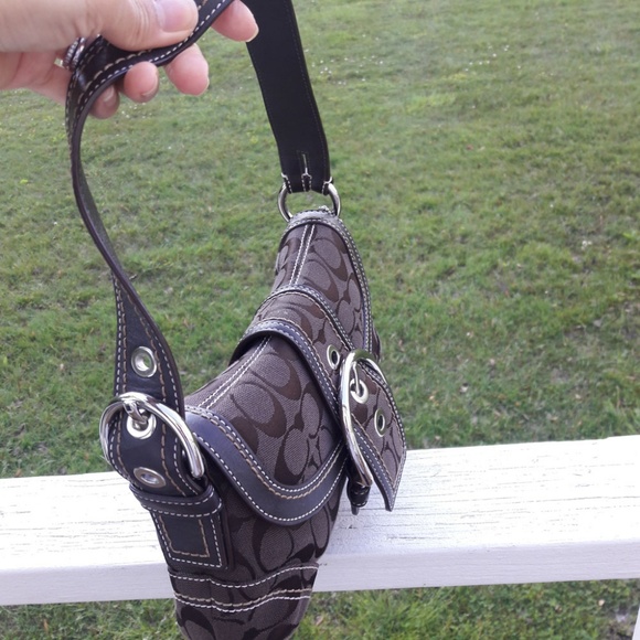 Authentic Coach SOHO Purse Brown signature Buckle - Picture 2 of 7